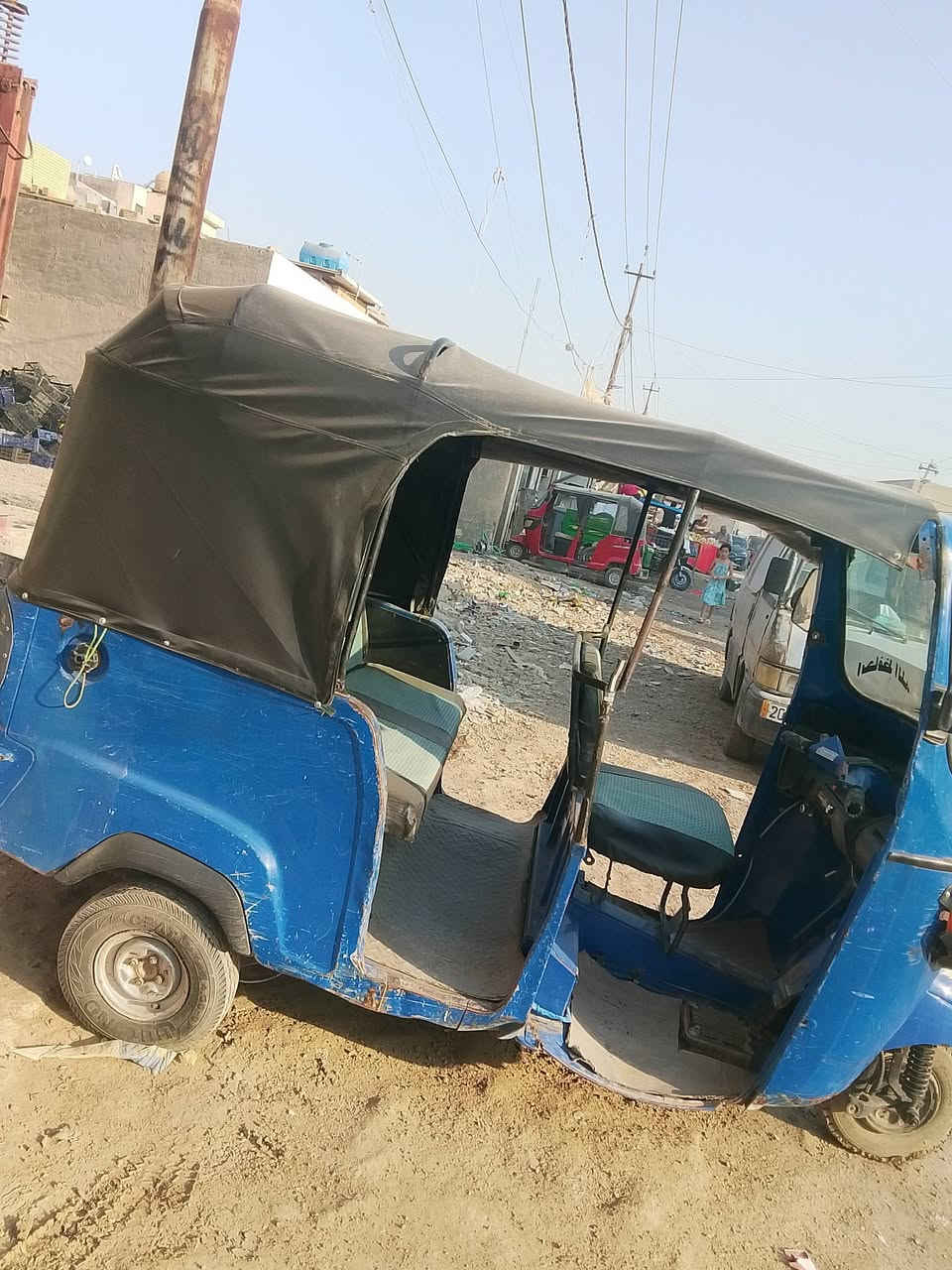 السلام عليكم 
تكتك بياجو للبيع موديل ١٨ اوراق كامله أصولي 
السعر مليون ونص وبيها مجال 
الاتصال *********** مكاني ابو غريب
