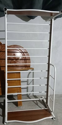 سرير • حجم كبير • قابل تفاوض