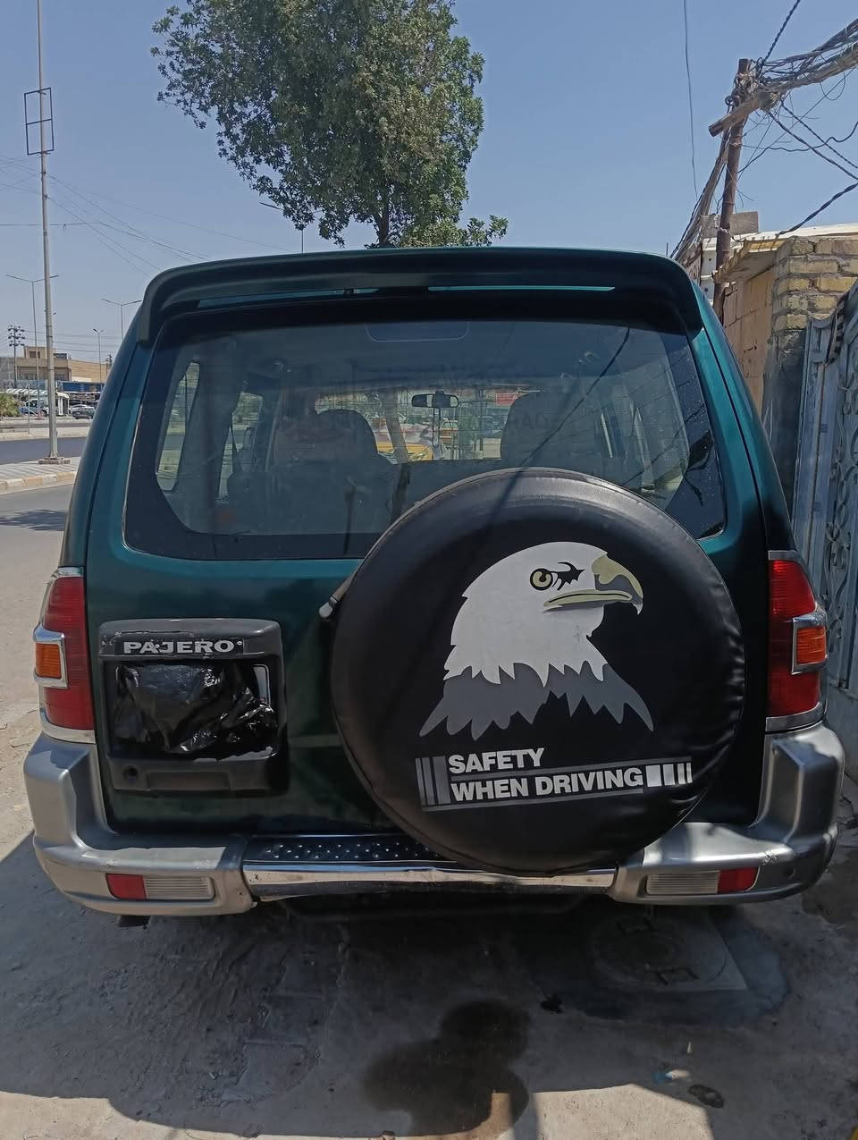 يالله. باجيرو   ٢٠٠١ مكفوله كص نقل والكلبه والجفيه. مصبوغه حزام. بدون صبغ قماره. حداده خلفيه. جيده. اماميه. كهربائيات خير من الله. تبريد. تخم تاير باتري راديتر جديده. دواخل حلوه. مكينه كير في في تي. مكان السياره ميسان عماره. مركز المدينه. الاتصال. على الارقام. ***********.بيه واتساب. ***********.السعر. ٦٥
