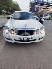 مرسيدس E3502009  السيارة فول مواصفات   للبيع باقي التفاصيل والسعر الات...
