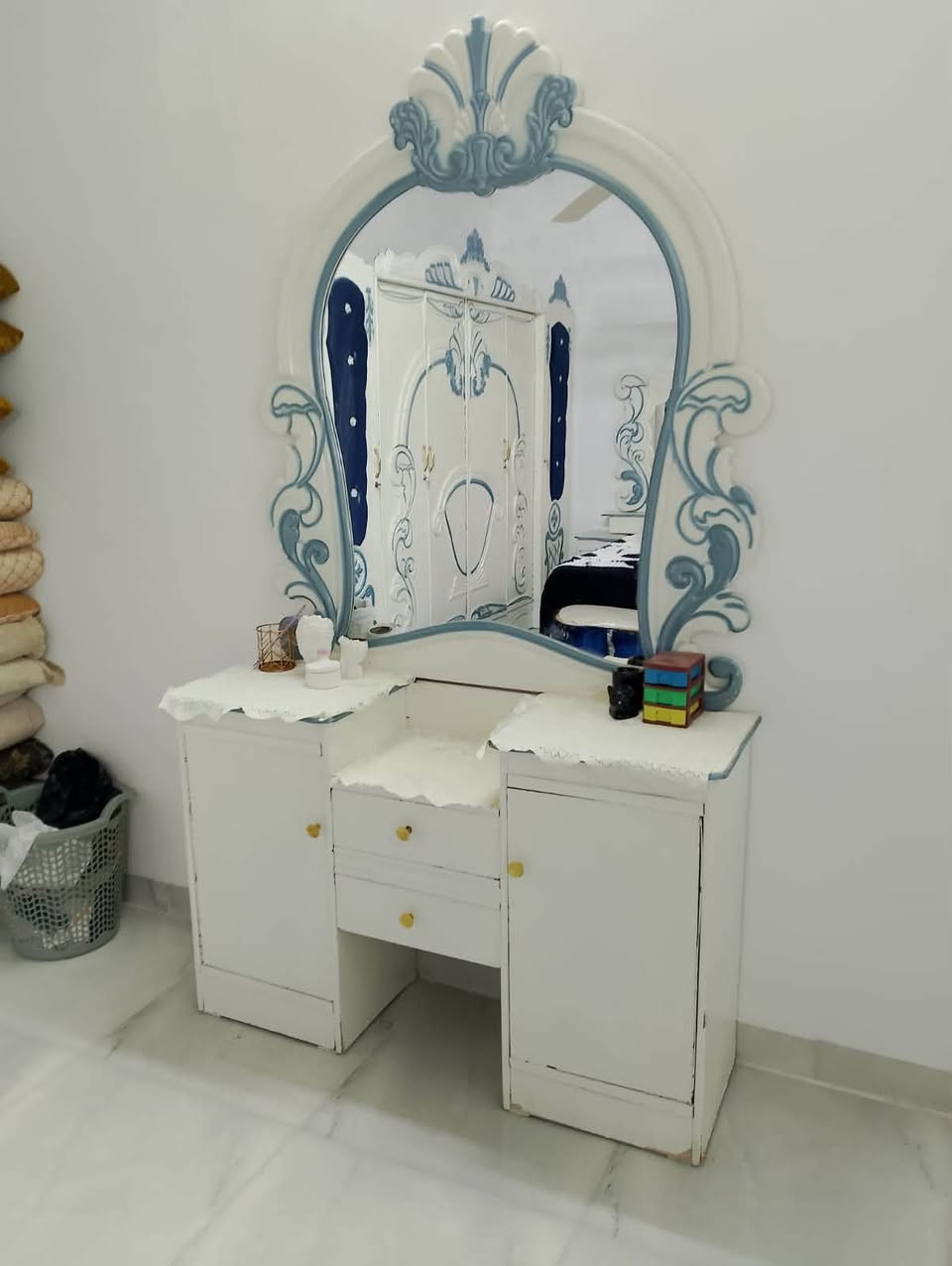 سلام عليكم غرفه خشب عراقي فصال تركي ماليزي السعر 550
مكان موصل 
*********** وتس خط
