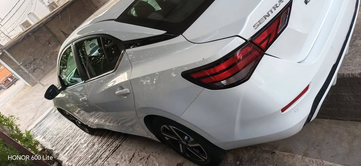سنترا SV • ٢٠٢٤ • بدون رقم