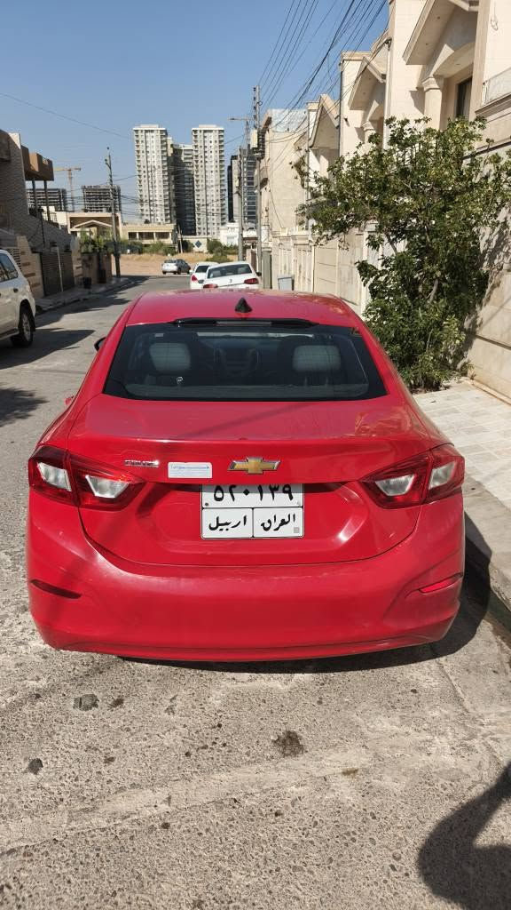 شۆفلێت کروز ٢٠١٧ سەیارەیەکی توندو تۆڵە سێ پارچەو نیو بستەک بۆنیت بۆیاغ نرخی ٦٥وەڕەقەو مەجالەکی کەم  بۆ پەیوەندی *********** أربيل, العراق
