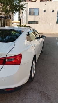 يا الله ماليبو 2024 LT سيارة مثل ما موضح بالصور سيارة نظيفة كلش السيار...