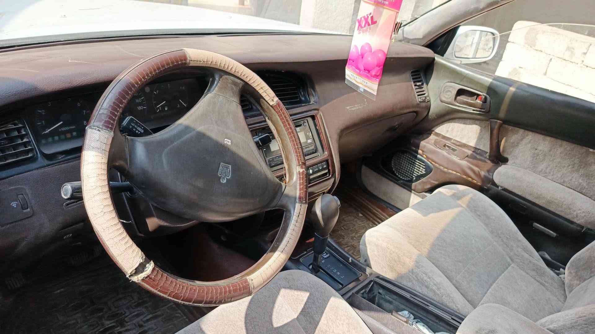 أبيض • مكينة وكير ٢٥٠٠ • كفالة سنة