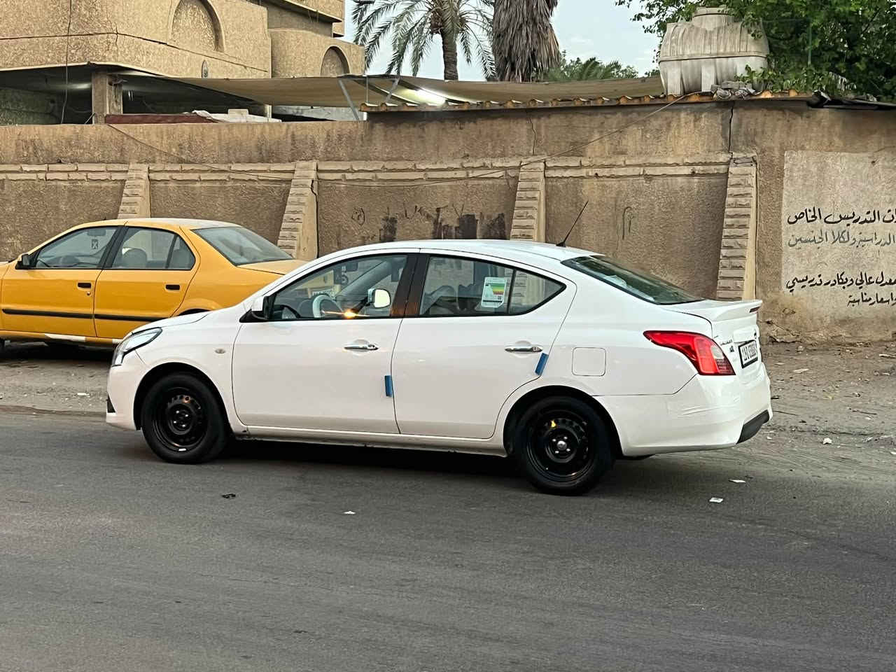 نيسان سني • ماشيه ٢٠٨ الف • تحويل ثاني