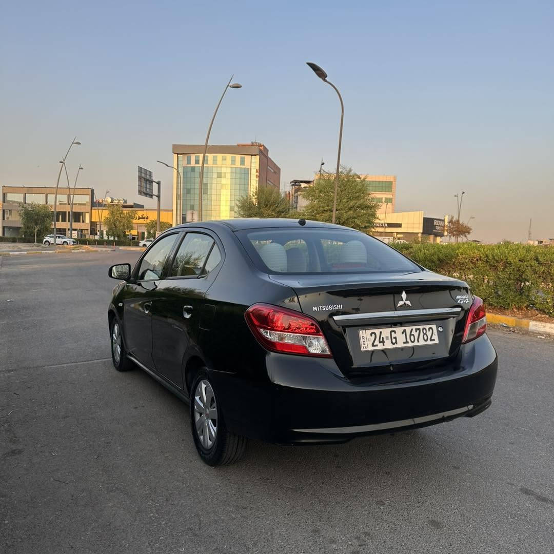 میراج ٢٠١٩
کلین تایتل بێ بۆیاغ 
 سەیارەیەکی تا بڵێی پاک و خاوێنە 
تێبینی چەند دنکێک تەزرەی خەفیفی هەیە 
جەمپێکی خەفیفی پێشی هەیە 
گێر مەکینە تەبرید بەناوکردن بەشەرت

نرخ داوا بکە لە کۆمێنت راستەوخۆ پێت دەگات 
ژمارەی خاوەنی ***********
