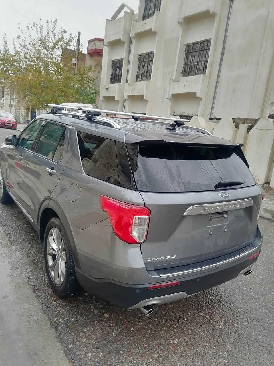 السلام عليكم
Ford Explorer 2021
مواصفات Limited 
ماشية 53 الف 
ضرر بسيط جاملغ بوند بدون دواخل موضح بالصور
سيارة جدا نظيفة 
مكان السيارة اربيل 
تحويل مباشر
عربي ***********
كوردى ***********
