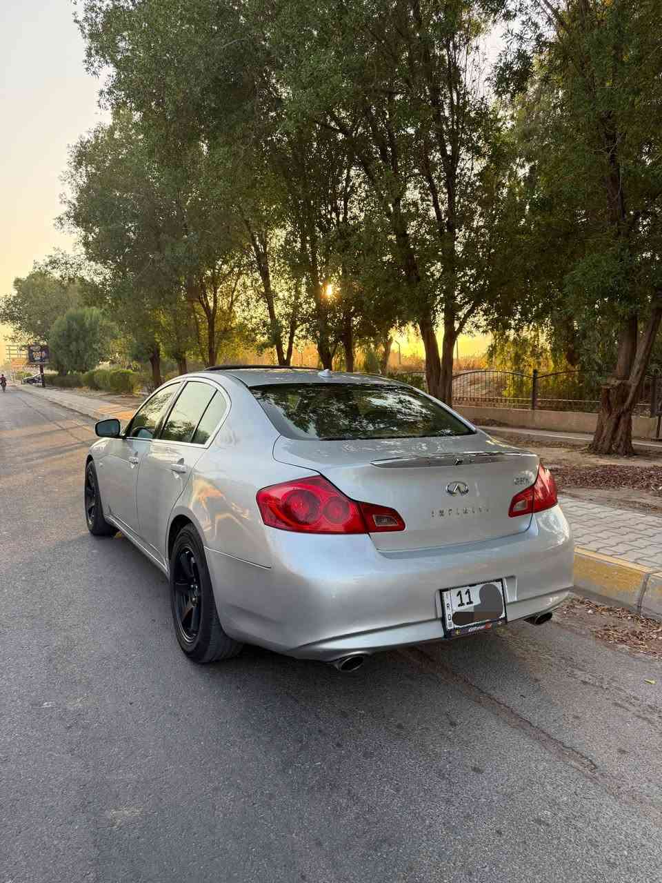 السلام عليكم
انفنتي G37x 2013 وارد امريكي
الرقم: بغداد الدولي الجديد بأسمي تحويل ثاني يوم
كير محرك دواخل مكفولات 
المواصفات: 
فتحة 
كشنات كهرباء 
كشنات جلد 
كشنات تدفئة 
تحكمات ستيرن 
3 بصمات 
حساسات 
رادارات
وباقي هواي موصفات بيها 

 
الصبغ :جاملغ خلفي وباب خلفي 
الموقع:ديالى بعقوبة 
للاستفسار:***********
