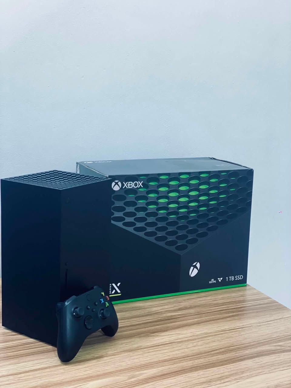 XBOX SERIES X  لوك ستيكر السعر 800 بي  مجال للطيبين الجهاز ما مفتوح
ملحقات كاملة اصليه  تشمل كبل HDML وكبل الطاقه والكارتونه موجوده 

للاستفسار واتساب 

***********

*********** 

موقع كربلاء المقدسة حي الاسره محل اسد بغداد مقابل أسواق زيتونه ￼
