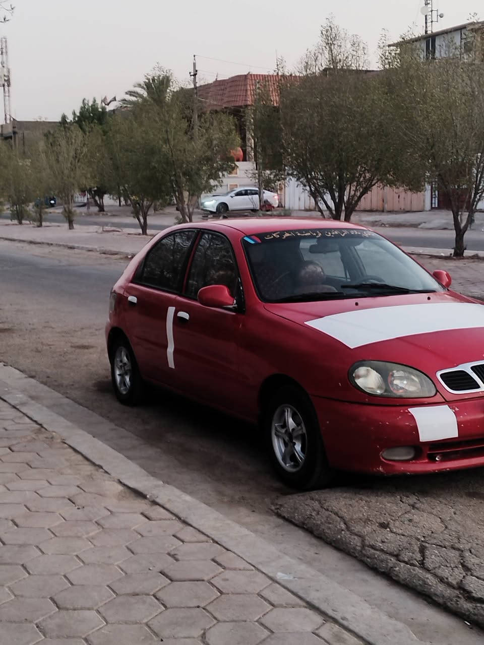 سلام عليكم دايو لانوس مكينه 1500 كير عادي  تبريد ثلج شرط منظومه جديده ودواخل ولكشر شوف العين نظافه كهرباء صدر كله  جاهز  تحويل ثاني يوم
السعر 28 /عنوان بغداد محمودية (‏‪***********‬‏)

