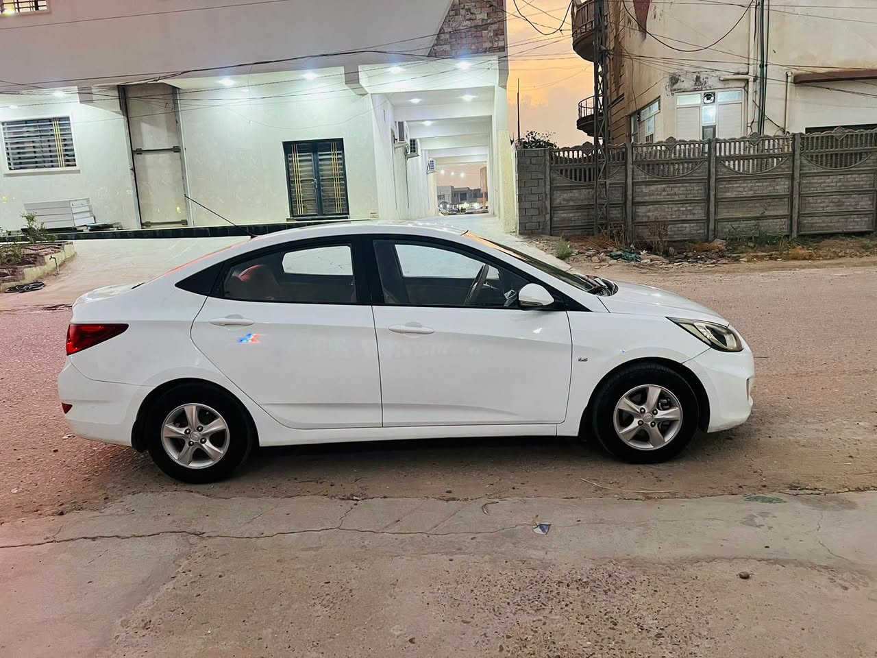اكسنت ٢٠١١ • محرك ١٦٠٠ • خليجي