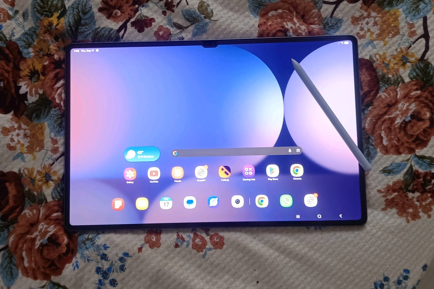 galaxy tab s10 ultra 256gb wifi

الملحقات : 
1- القلم الاصلي جدا نظيف مابي اي شخط ما مستخدمه 
2- لصقة شاشة اصلية مخليله ماخذها ب25
3- شاحن اصلي Ravpower 45 watt
4- كيبل اصلي belkin  طولة مترين والقدرة مالته 100 watt
5- حافظة جلد اصلية ماخذها ب 30

الجهاز نظيف جدا حتى الحواف بعدها بالنايلون والبطارية ممتازة جدا وما مصلح ولا واكع ابدا ولكن بي كم شخط على الظهر واضحه بالصوره اثر شفت مال العاب لصق،
وبدون كارتون 

السعر الكلي المطلوب 950 الف
تواصل واتساب ***********  
المكان بغداد/ الغدير 
لا يوجد توصيل 