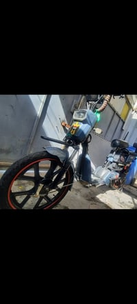 دراجه شحن للبيع موديل 2024 4سرعات وسرعتها 100  حجم دراجه 22 دراجه جديد...