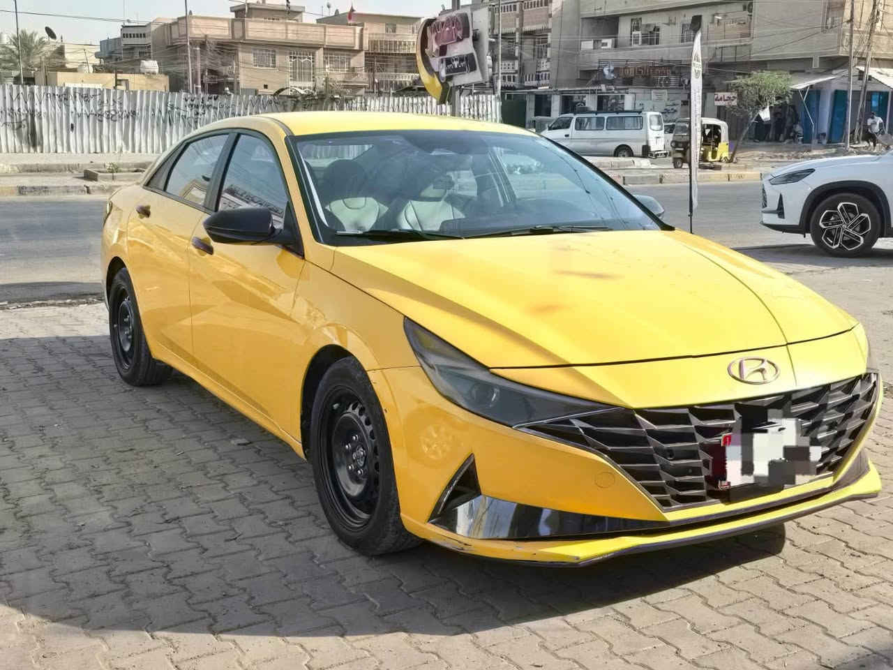 هونداي الانترا 2023  مواصفات
نص فول بصمه ابواب بصمه صندوق 
رادار جانبي امامي 
حادثها جاملغ تبديل وباب معمر رقم الشاصي موجود بالمنشور مع سونار ماشيه 61 الف 
مكان الشعب  السعر 140 وبيها مجال بيع او ترهم مراوس مصفره هيئه وغرامات رقمها بغداد
رقم الاتصال
***********
