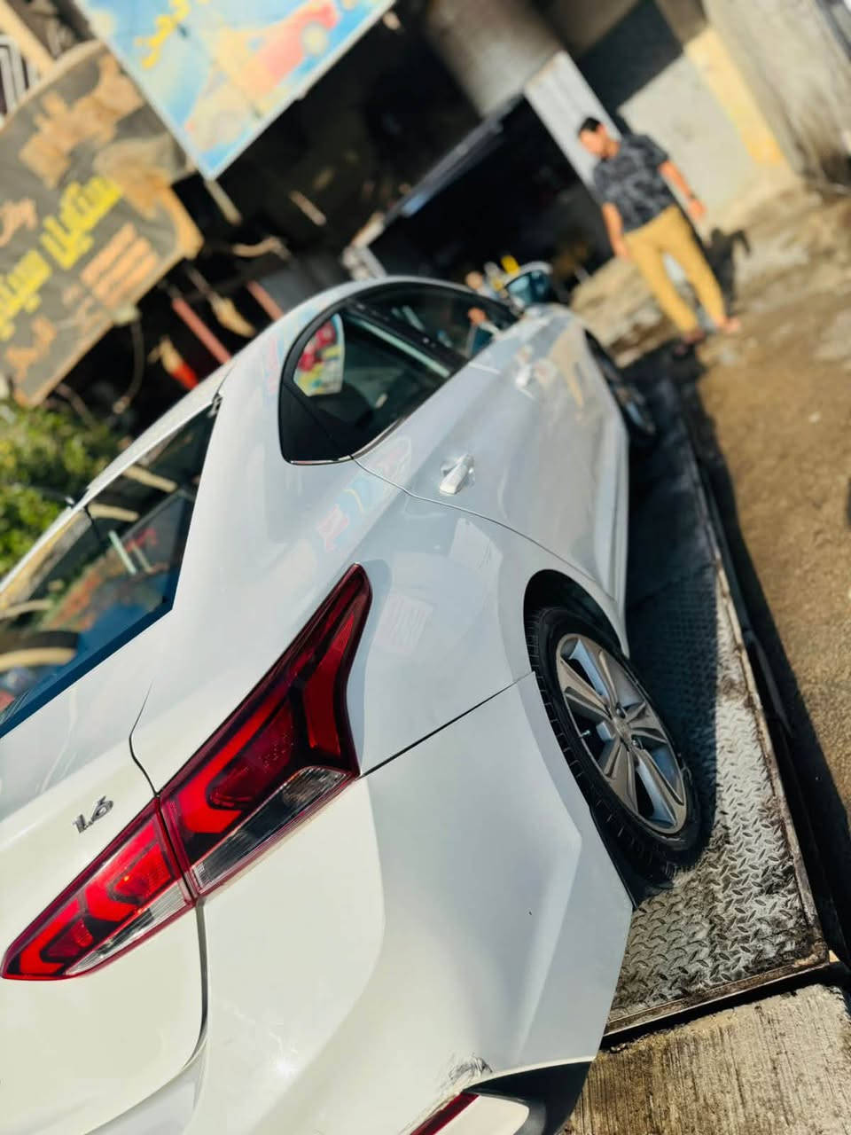 اكسنت 2019
خليجي 
رقم بغداد
مستخدم عداد 70 Km
مكينه 1.6 
فتحه سقف سلايت 
مري كهرباء 
دبل ايرباك 
بك لايت خلفي ليد 
LED امامي 
شباك امامي نيكل 
تحكم ستيرن 

مكانه بغداد شارع فلسطين  
***********
