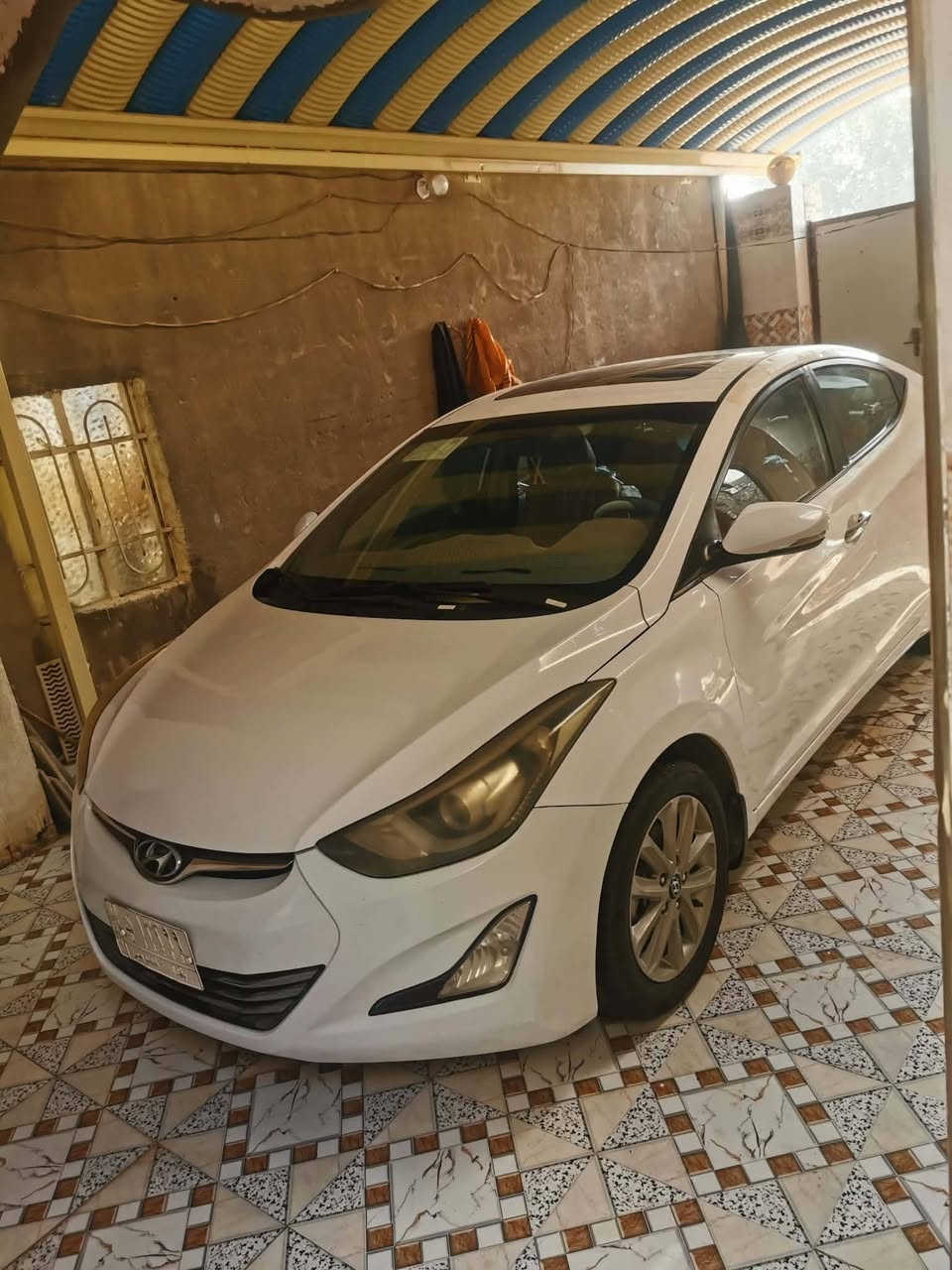 النترا • ٢٠١٥ • ماشيه ١٨٠الف