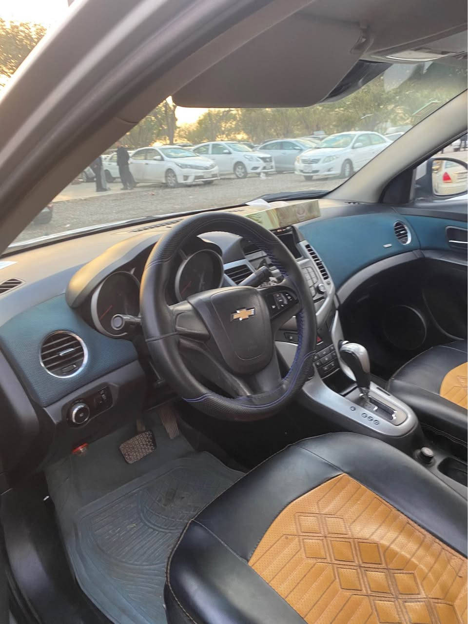 2012 Chevrolet Cruze · Wagon · المسافة المقطوعة: 120000 كم

شوفرليت كروز
موديل 2012 خليجي
مكينة 1800
رقم سنوية جديد لحد 2031
بسمي تحويل ثاني يوم 
ستيكر بانزين بي 
بدون اي ضرر 
تخم تايرات جديد
سعر 68 وبي مجال
*********** خناقين, ديالى
