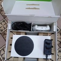 اكس بوكس S • ذاكرة ٥١٢ • ملحقات كاملة