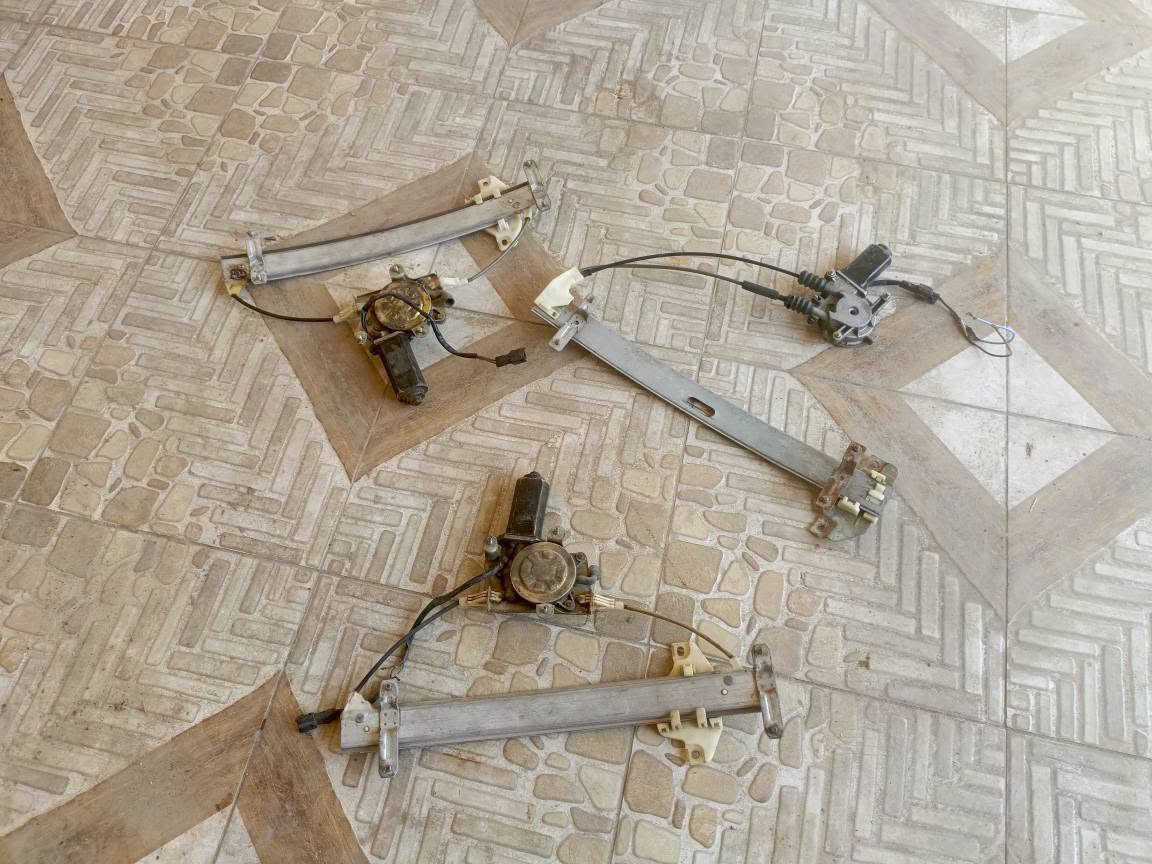 سلام عليكم للبيع غراض سوناتا تو كله اصليه مال حاويه راديتر محرك ، راديتر تبريد ، مروحه محرك ،كونترول جام عدد ٣ سكنات زوج ،بلاجكتور زوج ،دكم رفع جام عدد ٤ نفاضات باب تخم ،يدات خارجيه زوج يمنه ،سجج جام كامله هي وماطور ،جويتر ،سلف ،قبغ ديلكو مع وايرات ،تخم نوزل ،دكمه فتح صندوك ،كلوب رقم خلفي ،وجه مسجل ،وعندي بعد غراض يريد يراسلني واسعار مناسبه *********** عنواني ديالى شهربان مراسله ماسنجر واتساب المقدادية, ديالى
