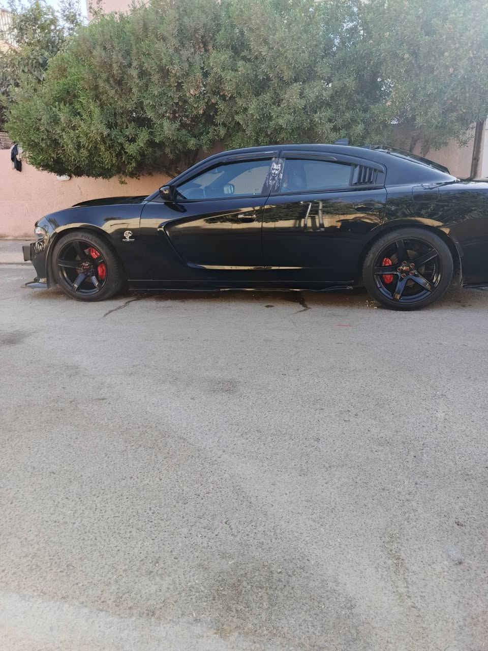 جارجر RT 5700 • ٢٠١٧ • ٩٩٠٠٠ ميل