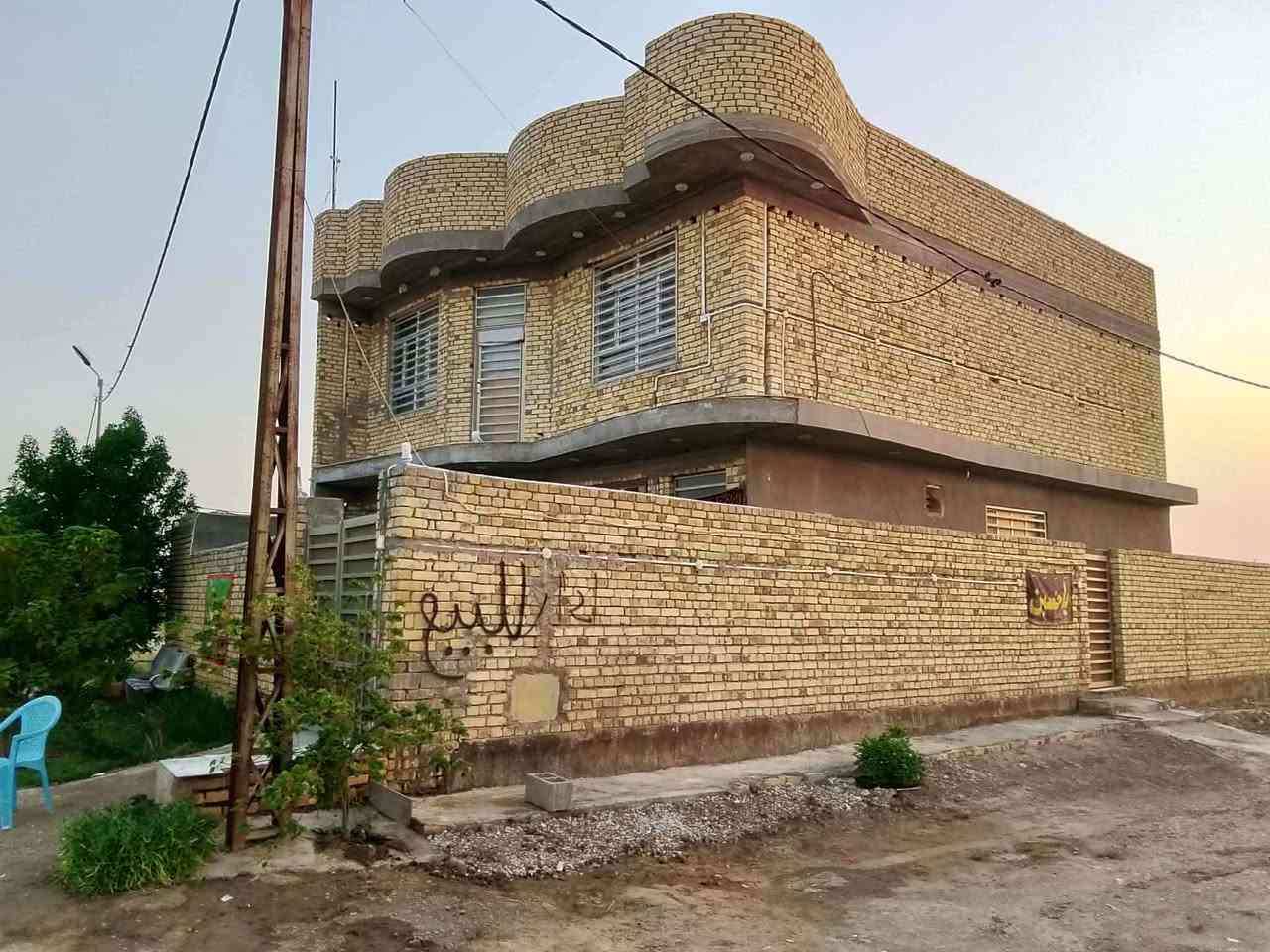 بيت للبيع زراعي في العامري مساحه 210 السعر 130 مع المجال .التقاصيل اكثر اتصال بالرقم ***********

