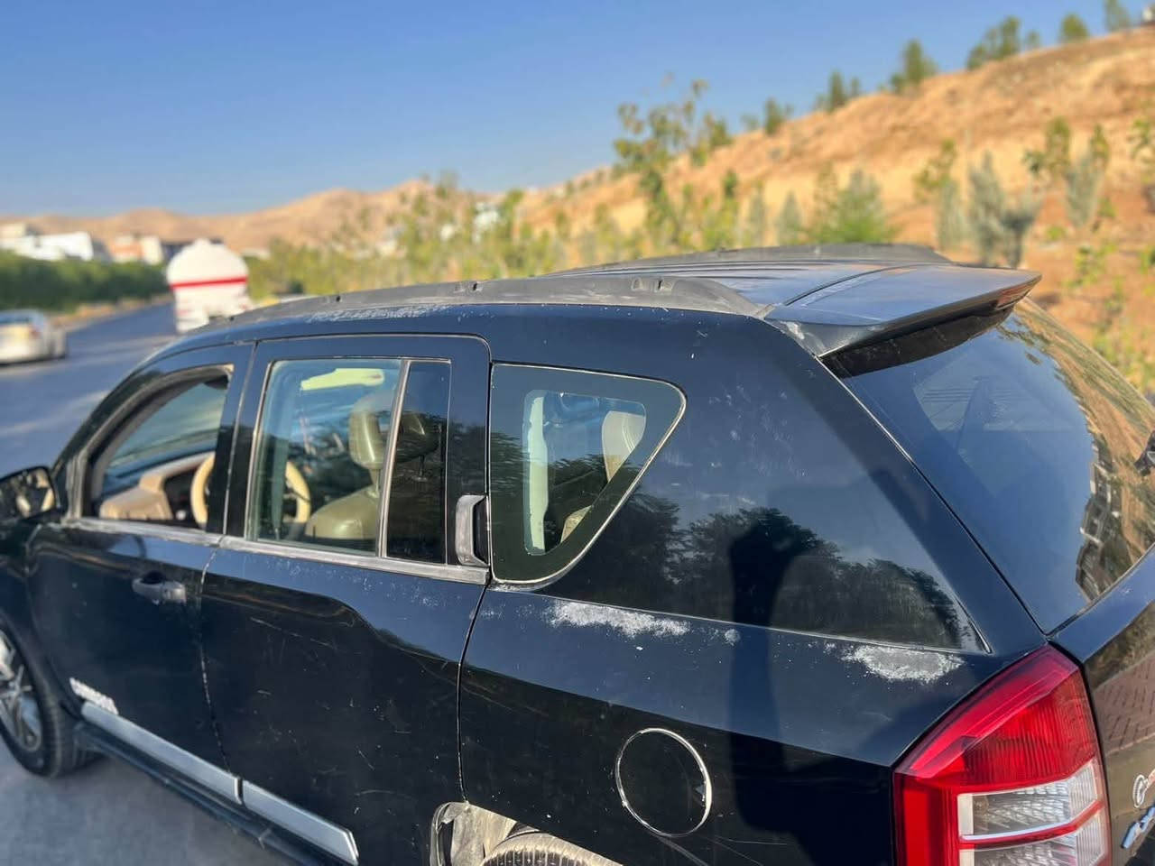 جێبی کۆمپاس ٢٠٠٧ بێ عەیبو بێ مەسرەف فەحسەکەیم دانەوە دەعمی نیە لەسەر شتی بەسیت بۆیاخ کراوە بۆزانیاری زیاتر تەلەفون بەم ژم بکە***********
لەسلێمانیە
سعر ٦٥ مەعمەلە
