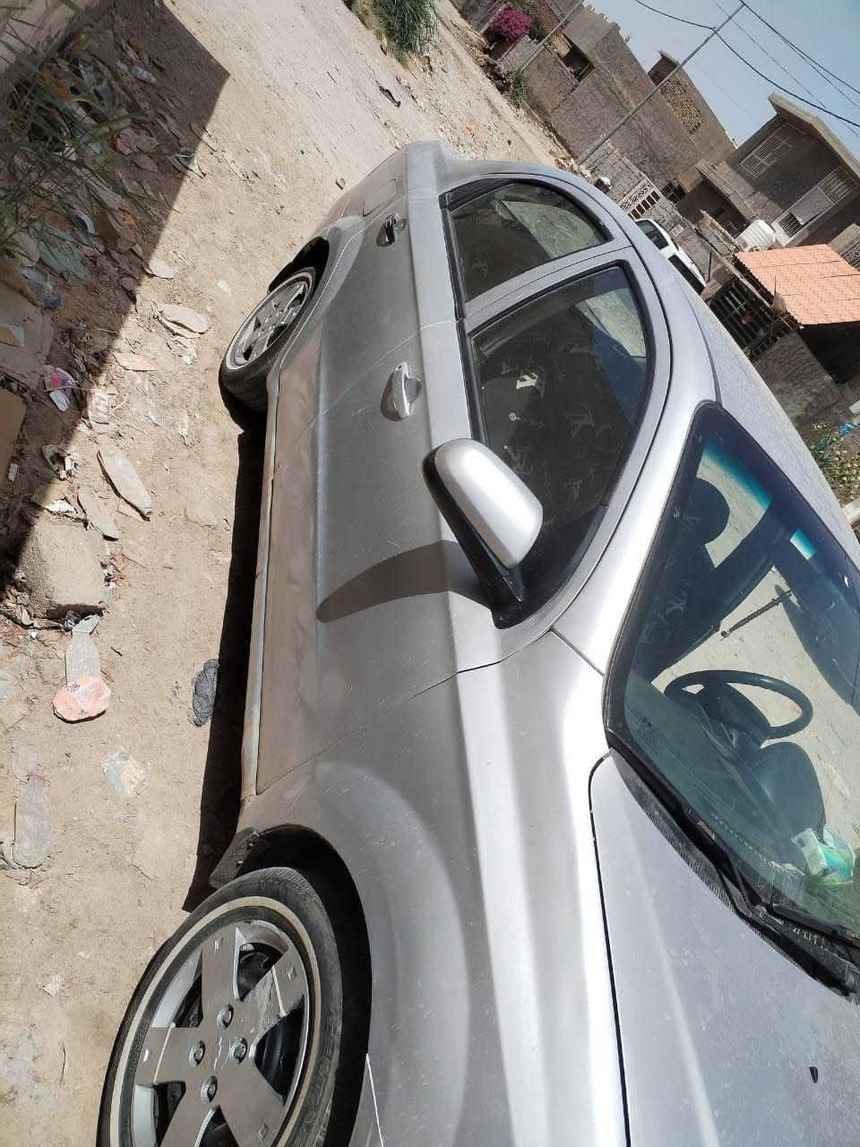 السياره افيو ٢٠٠٧ مصبوغه حزام بيه طخه بلجاملغ الامامي خفيفه بدون لغد ولا شاصي تبريد شغال مكينه جديده كير جديد تخم تاير رقم بغداد انكليزي بأسمي لون رصاصي سنويه لل٢٠٢٩ خليجي سياره وهذا صاحب السياره ***********

