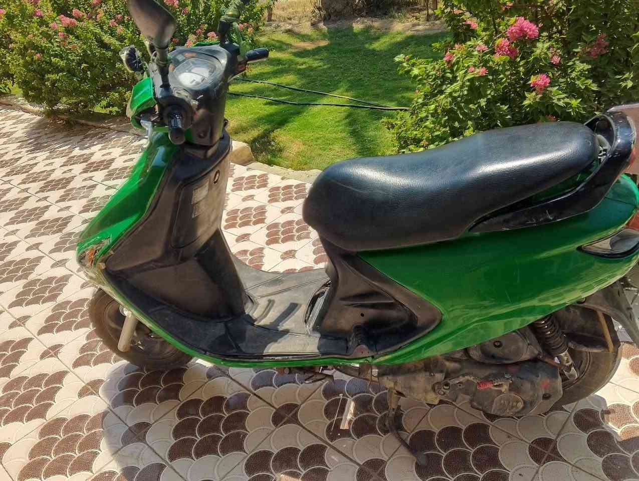 دراجة فراشة محرك مامفتوح نظيفة ماناقصة شي ***********
