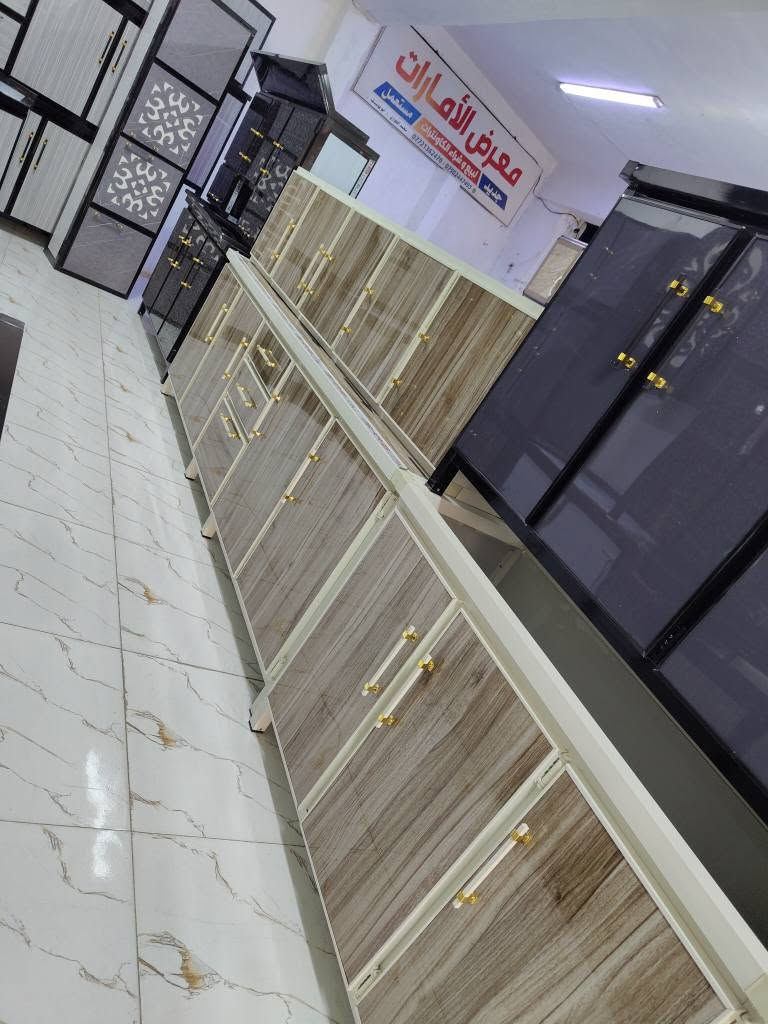 كاونترات المنيوم جديد 
العنوان موصل الجانب الأيمن شارع النبي شيت معرض الإمارات *********** 
*********** واتساب موصل, نينوى
