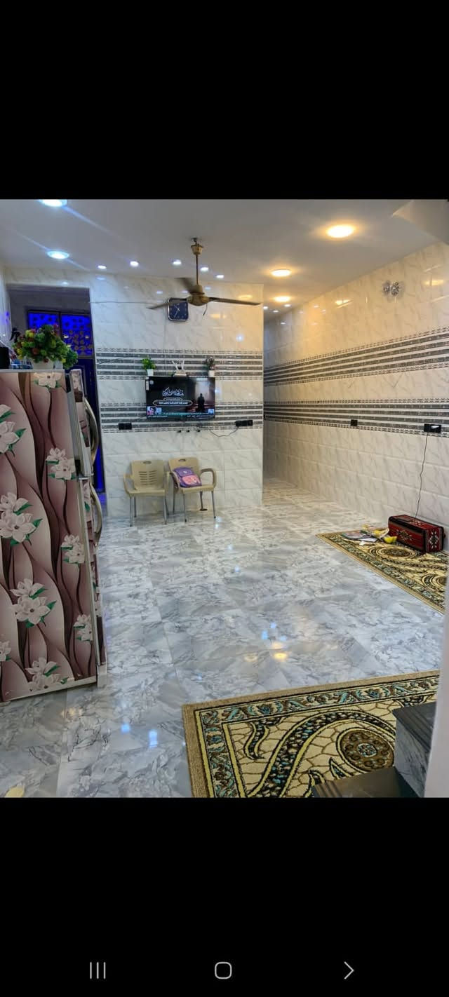 السلام عليكم دار للبيع واقع حال مكاتبه فقط مساحته 110 متر بناء جديد رفت طابوك صب سقف بيتونه كاشي سراميك شغل درجه اولى مابي نقص كامل موقعه ام الكبر والغزلان قرب حي اور فرع مخبز الروعه بنهايته بصف الطابو منطقه هادئه مشتغله ع ايدي بدون مراوس بدون قسط نقد فقط سعره 65 مليون بي مجال بسيط للاستفسار ***********

نص مكتوب في الصور:
- ٣٣% جليل قبل ٢٨ دقيقة