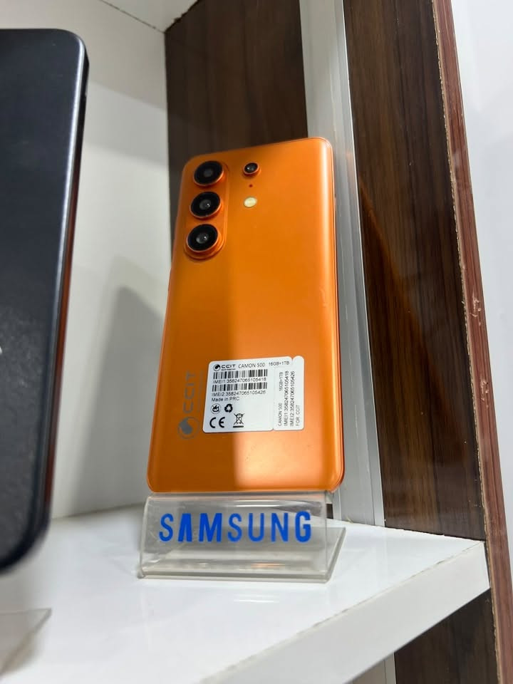 ريلمي c61
ذاكره 128
نضام 14 
بلادي 
العنوان الضباط مجاور مختبر طيبه
اسعار مناسبة
***********
