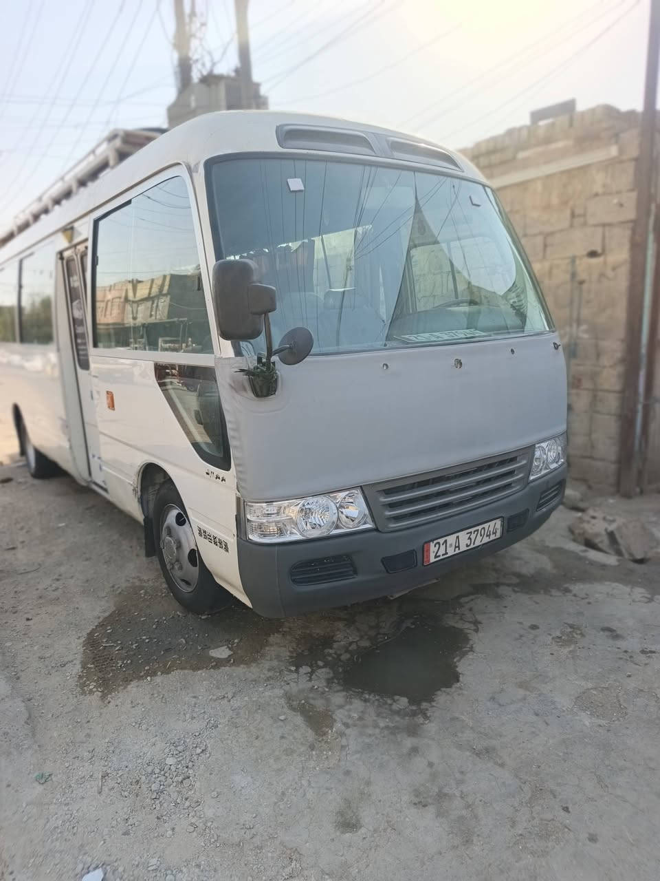 كوستر ١٦ سياره زركه بلادي ومصبوغه أبيض طبغته مو حلوه يرادله ترتيبات السياره كير مكينه كتابه أكسل بيه ونه تبريد جديد سياره بسم بكر الكردي سعره ٢٨٠ وشبه مجال مكاني مدينه الصدر منطقه، الشماعيه بجمه بيه تعمير وبعدها ما صابغه ***********
