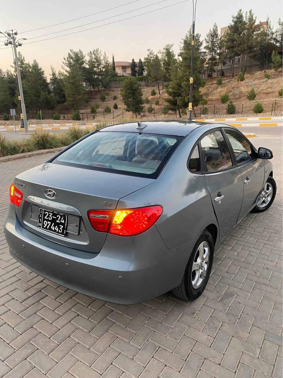 سەرەتا بە ناوی خوای گەورە و میهرەبان

هۆندای ئەڤانتی
مۆدیل ٢٠١٠
مواسفات خلیجی(کۆری) فول مواسفات بەس سڵاید نیە گیچ وەنەوشە و ئیکۆیە و لێزەری و ٤ کوشن جڵد و کوشن ئیتەرە و تەبرید لەمسە و بیلاد شاشە و کامیرا و حاسەیە و دەبل گیچ و دەبل ایرباگ و سوکان ڤۆلیۆم و ئاوینە ئیشارەت و ئاوینە ئیتەرە و ئاوینە کارەبایی و ویل کەپە و قفل مرکزی و سیستەمی ABS و لایت ڕەش و لایت ئۆتۆیە و ٤ جام کارەبایی و ئۆتۆیە و زۆر مواسفاتی تر..!
نموونە لە جوانی و پاکی
گیر و مەکینە و کارەبایی و تەبرید و تەقە و رەقە و تندوتۆلی بەشەرت
گیر و مەکینەی بەشەرت نەکراوەتەوە مەکینە مەرخوب ١٦ دەکشن بەرز
٤ تایە و ویلی لۆکی بیلادی لە ژێرە
١٣٠ هەزار کیلۆمەتر حەقیقی رۆشتووە
سەیارەکە لێزەری دوبەی(بڕاوەیە) و کامل مەسروف کراوە
دەعم و لیدراوی و بۆیاخی نیە
پیش و دوای کەپسە و سەقف و شان و چواردەوری شوشەیی
سەقف و کەڤەر و خایسی بەشەرت
ناو دەری زۆر جوان و پاک ماوەتەوە بل پاکەت 📦
سەیارەکە ماڵانە و دیناریک مەسروفی نیە 
ماڵی دۆستە و بۆ عەیب و عار و مەسروف پرسیار مەکە.!
شوین// هەڵەبجەی شەهید
سعری// ٤٨ گڵا و مجالیکی برایانە

ئاسیا// ***********
کۆرەک// ***********

واتساب و ڤایبەری لەسەرە.! حلبجة, السليمانية
