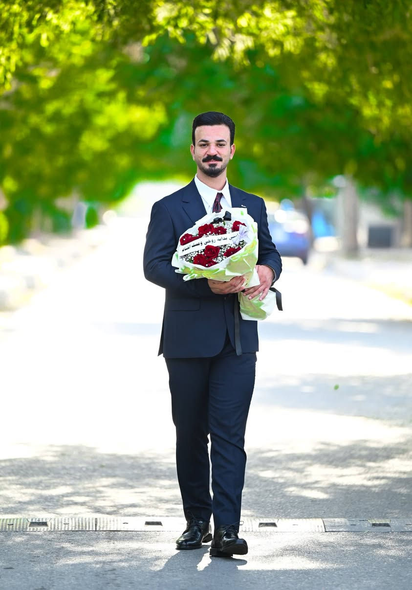 📸 لقطات من أجمل تفاصيل الخطوبة ✨💍
للأخ العزيز والخُلوق
#محمد_قاسم_الزبيدي 🌹
ألف ألف مبروك ربي يتمم فرحتكم على خير ويرزقكم حياة سعيدة مليئة بالحب والفرح ❤️
📷 #استوديو_القمة
نخلّد لحظاتكم… حتى تبقى الذكريات أجمل 🤍

📸 بقية الصور على قناة التليگرام: 👇
🔗 https://t.me/aaaaathhhhh

📞 للحجز والاستفسار:
***********
***********
