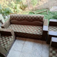 تكمة ١٠ مقاعد • ديوان • نظيف