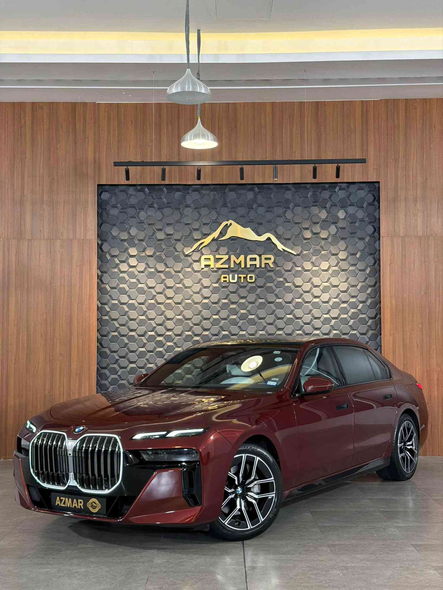 فخر الصناعة الالمانية🇩🇪
BMW 740i (2025)🔥

‎ماشية : 20 الف ✅
لون اكثر من مميز دم الغزال🩸 داخل كريمي

‎مواصفات السيارة فول الفول 

ابواب شفط

بنوراما Sky lounge

جكات

سماعات Bowers & wilkins

داتاشو

ناضور بيها

‎تشغيل عن بعد

رادار امامي و خلفي

اوتو بارك

٤ كامرات

صندوك شفط

انارة كرستالة متعددة الالوان

كشنات جلد 

كشنات تدفئة و تبريد

ستيرن هيتر

كشنات كهربائي

كشنات ميموري

ويالة M بلادية

ستيرن M بلادية

شاشة بالابواب الخلفية(تحكم مواصفات السيارة)

تصاميم (My mode) تبديل الاوضاع

اوتو هولد

تحكمات كامل الستيرن

تغير اشكال الكيج

مواصفاتها متخلص و بعد هواية متنذكر

السعر : 795$ ورقة

للاستفسار : ***********

العنوان : السليمانية المعارض الجديدة شركة ازمر اوتو معرض رقم ٣٤
