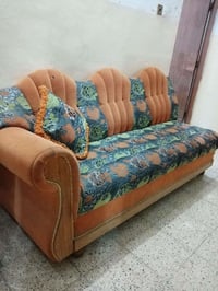 ديوان ٧ ونص • خشب عراقي • اسفنج زين