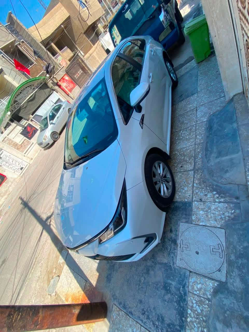 السلام عليكم كورلا ساز بانزين خليجي رقم شمالي كفاله عامه موديل 24 السعر 176
***********6 
مكان السياره بغداد
