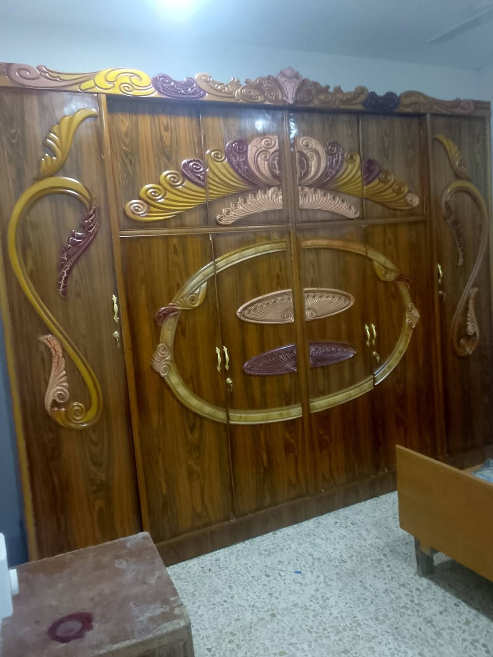 سلام عليكم يوجد غرفه نوم صاج البيع السعر 650 بيها مجال العنوان قضاء الرمانه الاستفسار علا رقم ***********
