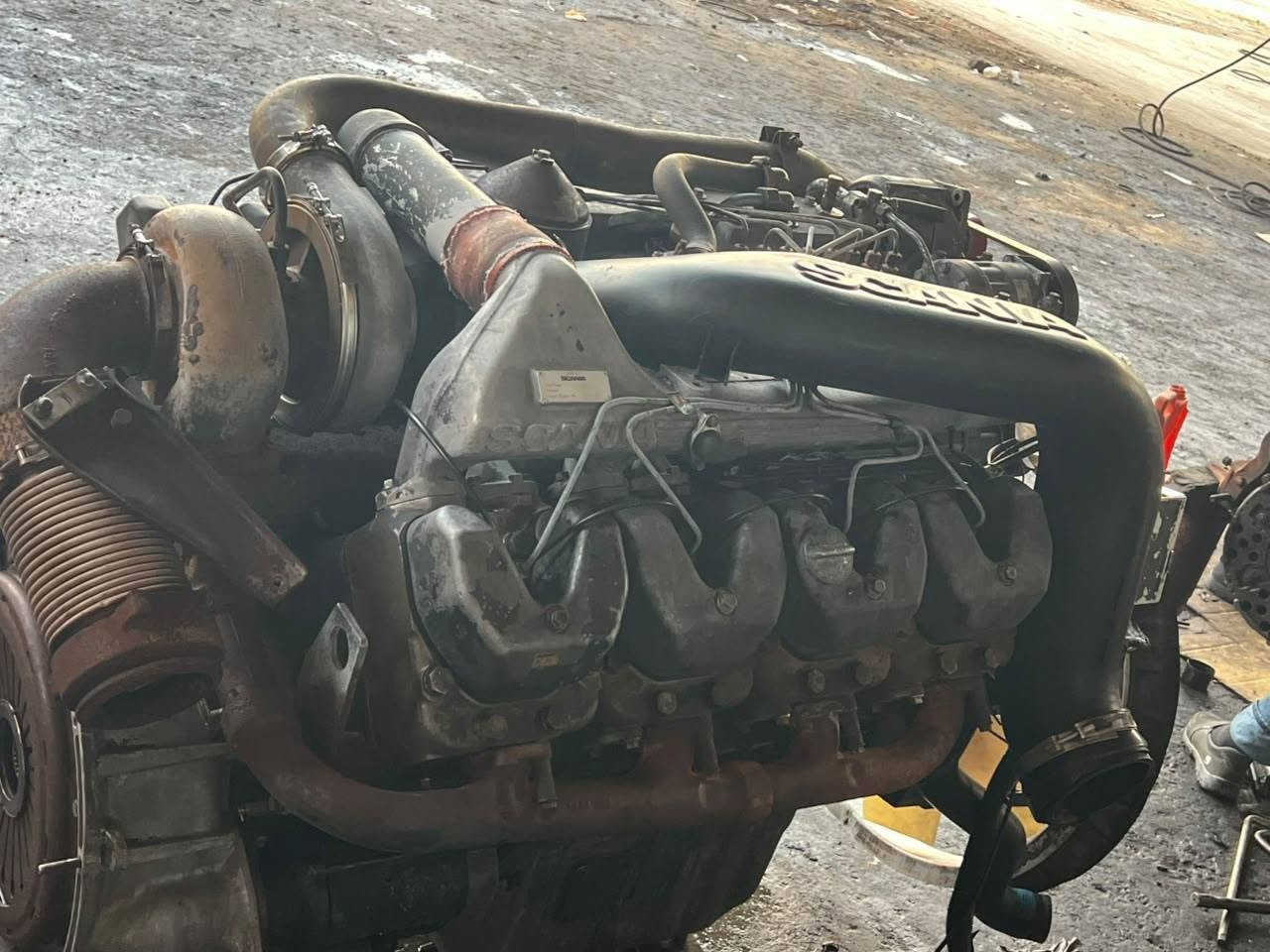 محرك سكانيا 144/015 ستندر درجة أولى

***********
