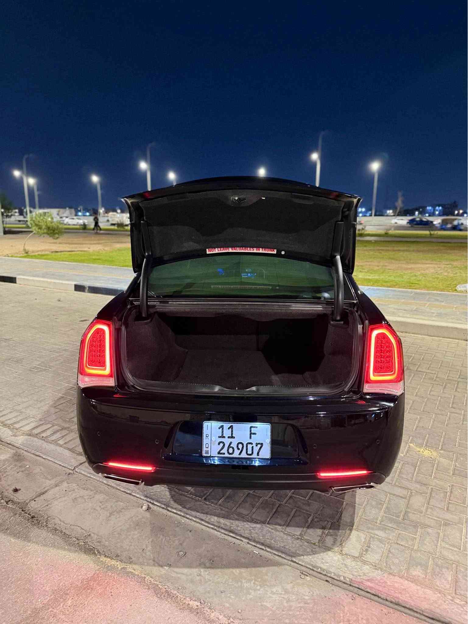 السلام عليكم 

كرايسلر اوباما LIMITED2020 للبيع اوصولي 

السيارة وارد امريكي بدون حادث بدون صبغ بيه بس بارد صور الفحص موجودة بالمنشور 

السيارة جديدة ونضيفة 

الممشى:70.000 ميل

المحرك:6 سلندر 3.6

مواصفات LIMITED معروفة 

-سقف بانوراما 
-كشنات جلد 
-كشنات تدفئة تبريد 
-كشنات خلفية تدفئة
-استيرن هيتر تدفئة 
-كشنات خزن ميموري
-شاشة كار بلاي 
-بصمة تشغيل وتشغيل عن بعد 
-حساسات خلفية 

2C3CCAEGXLH108792
رقم الشاصي اذا تريد اتشوف صور السيارة

السيارة رقم بغداد الجديد تحويل ثاني يوم

مكان السيارة البصرة.

رقم صاحب السيارة:‭*********** البصرة, العراق
