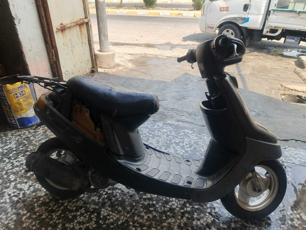 سلام عليكم دراجه للبيع يومها والسعر125ويا مجال المجر الكببر
***********
