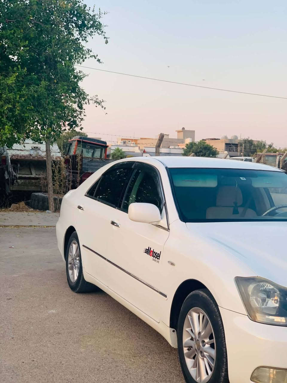 شاهینە 2005موس موس 
182بێدوکەڵ نمونەی جوانی 
کامل مەسروف کراوە یەک دینار مەسرەفی نیە 
 سوکان حەیزەران شوێن موسەکانی تازە بۆیاخ کراوە یەکپارچەی بۆیاخی ئەوروپایە
مشتەری نیت سەرمان مەیەشێنە 
شوێن کەلار باوەنور
***********
سعر65 مجالێ برایانە
