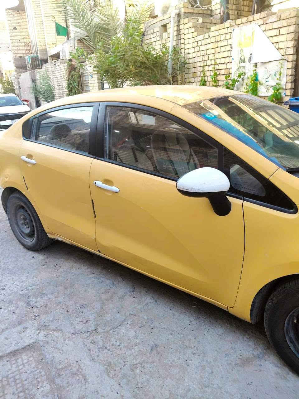 ‏كية ريو موديل 2013 لبيع صفرة 😍 
‏_ وارد خليجي 👨‍🔧 
‏_الحادث جاملغ الأمامي (بدون دواخل) 
‏_ سنوية جديدة هيئة وغرامات جديدة ✅ 
‏
‏صدر 50 بالمية يرادلة ترتيب📛❤ 
‏_ تخم تاير جديد 😍
‏
‏دواخلهة حلوة _🍎
‏
‏_ تدفئة-تبريد شغال 💕
‏_
‏مكينة كير مكفولات🥰
‏ 
‏_شرط سيارة تحويل بسمنة حصرا 
‏
‏العنوان الزعفرانية   ⁉️ 

سيارة تصبغ دعاميات ترتيبات تطلع احلة من قبل ❌
‏
‏
‏ واتساب ***********   
‏سعر 65 وبيهة مجال حك جبية سعر بيحو بارص 
‏✅ 
‏
