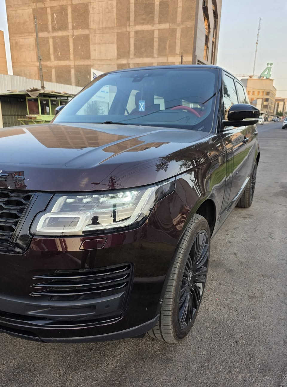 Range Rover 
Autobiography VIP
2020
 
V8 Supercharged
 🇬🇧🇬🇧🇬🇧
رانج روفر 
فوك اوتوبايغرافي

الموديل ـ 2020
❤️❤️ رقم بغداد مميز ❤️ ❤️
عداد المسافة ـ ٨٢ الف كيلو 😍 فقط

لون كرزي مميز 😍
بلاك ادشن اصل 😍 
داخل احمر مميز ايضا 😍

مغلفة طبقة حماية PPF 💝

وكالة المانيا ضمان دولي 💖  
بصمة عدد ٢
السيارة كفالة عامة شرط كفاله من
البارد و تكحيل و شرط الدعاميات بدون صبغ 
كير مكينه ميكانيك كفالة ..❤️
 
المواصفات 🇬🇧🇬🇧
♦️ المحرك ـ 8  سلندر سوبر جارج
♦️ قمارة شامواه 
♦️ دوسات كهرباء
♦️ ابواب شفط 
♦️ كامرات ٣٦٠ درجة 
♦️ رادار 
♦️ مساج 
♦️ فول مواصفات 
ميحتاج اكتب اكثر 

تسأل على السعر 

اتصل او راسلنا واتس اب 

مكان السيارة بغداد الكرادة ❤️❤️
وبأسمي تحويل ثاني يوم 
 
 
*********** 
سلام رانج روفر

@الجميع
