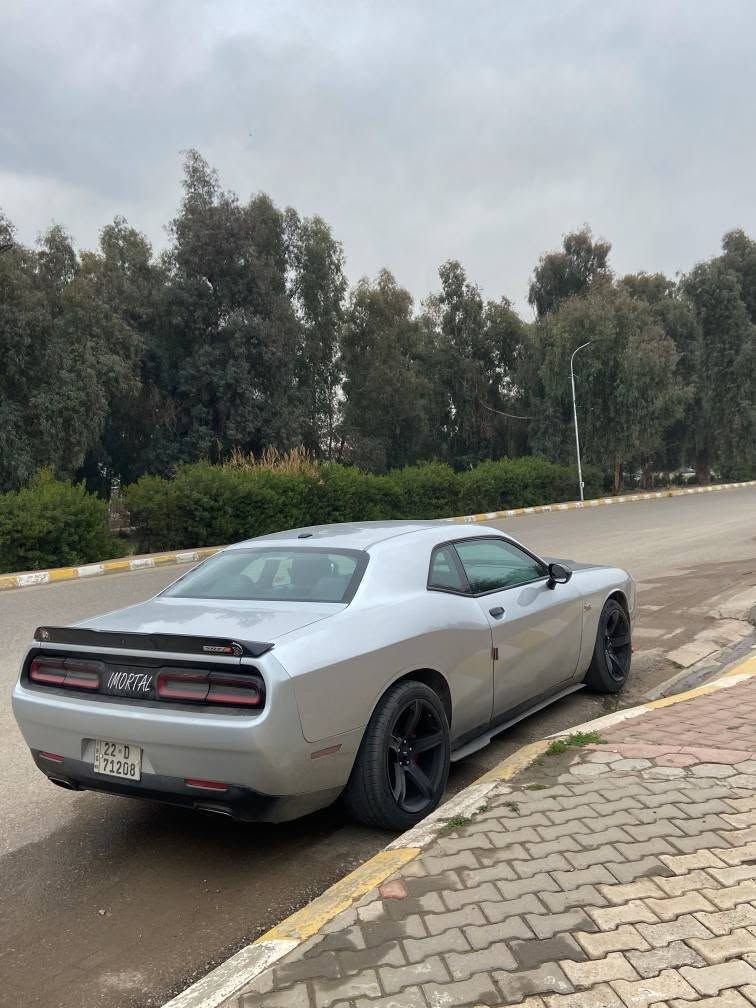 للبيع دوج جالنجر
موديل 2020
مواصفات sxt
صبغ حزام بدون دواخل وشواصي 
صور الحادث مرفق مع المنشور
الممشى 70 ميل
مع بطاقة بنزين 
السعر 137 وبي مجال
الرقم للتواصل ***********
المكان كركوك كركوك, العراق
