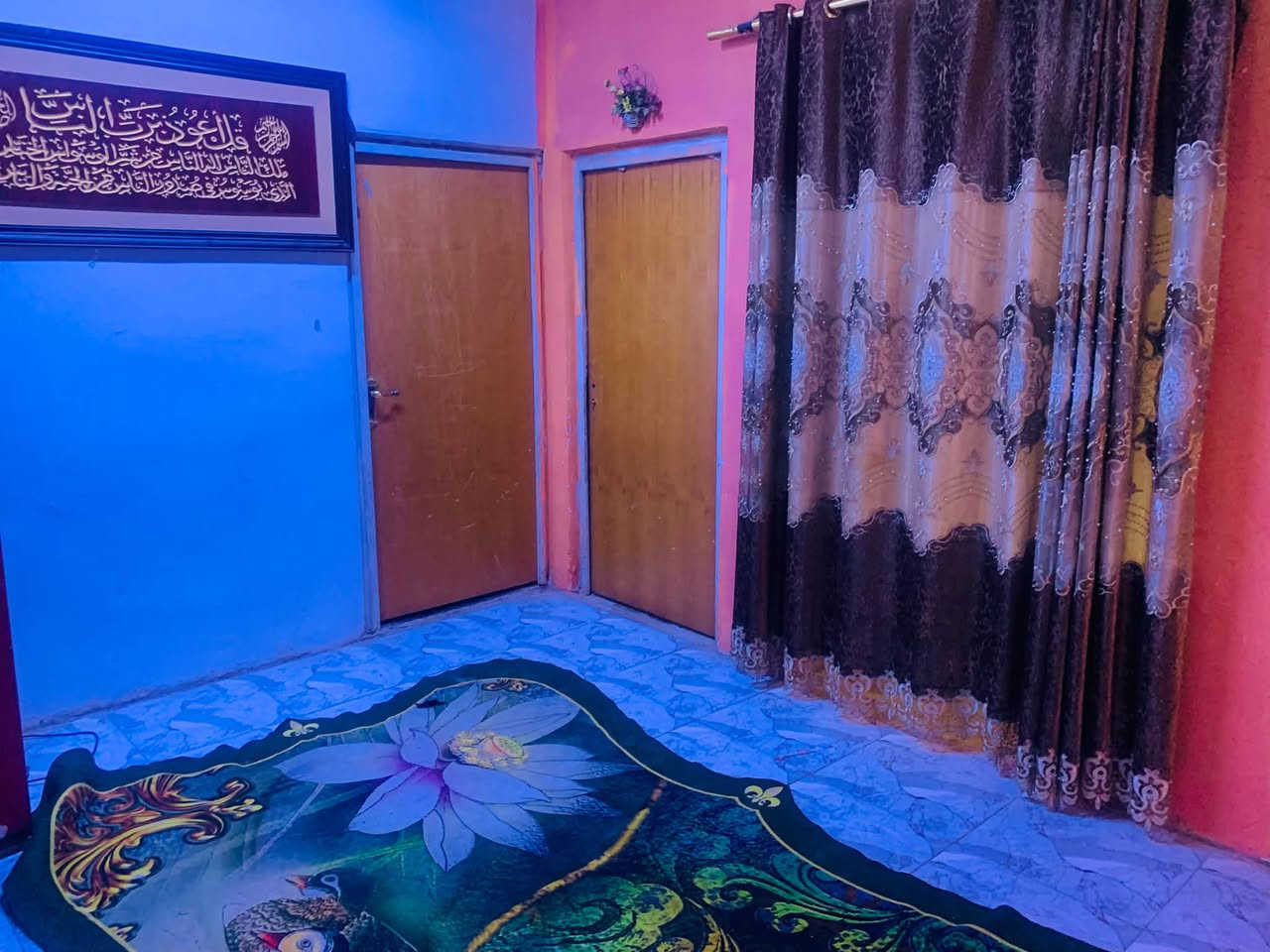 النجف عسكري • ٣٠٠م • ٩غرف