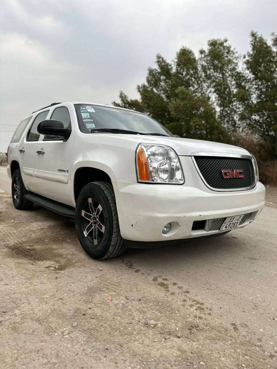 السلام عليكم اخوان
اقرة التفاصيل كلشي مذكور 
GMC Yukon 2009
جمسي يوكن 2009
رقم بغداد بأسمي
8سلندر 5300/ كير 1000
كير/مكينة/اكسل/خير من الله 
داخل جديد 
تبريد تتفأه 
تدفأه كشنات اربعة كشنات 
لايت زنون اصلي
تخم تاير جديد 
باتري جديد 
ويل كب 
مازدات وبلوجكتراا جدد
جامة إمامية جديدة
عبوة فيت مال كصة
بلكات نوزلات ادامة كاملة  
تحكم ستيرن 
كشنات كهربائي 
انضمه قيادة 
جهاز انذار  
السيارة خير من الله احلة من الصور متحتاج اي مصرف جاهزة 
السيارة مبدل بيها سقف قمارة فقط اذر عامود انترنيت واكع عليه من فوك ومبدل 
السيارة بيه قطع صبغ بدون اي ضربة ابيع عام 
السعر165$ وبي مجال 
بيع او مراوس حسب القناعة
بغداد قرب مرور الحسينية  
للاستفسار اتصل على رقم ***********
ويت ساب موجود
