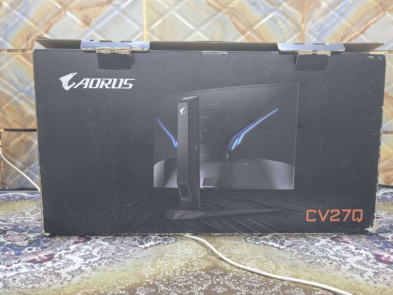 سلام عليكم
شاشه aorus 27
مقوسه 
بنل va اعلى جودات
شركه اوروس معروفه وكلها تعرفها
شاشه اخت الجديده زلغ ما بيها
موديلها
Cv27q
تواصل خاص او عل واتساب
***********
